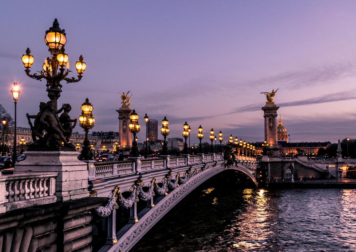 Création de site web professionnel en France - Paris et digital